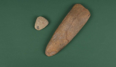 Eickelkamp 0342 Beile Nigeria Eisenzeit.jpg